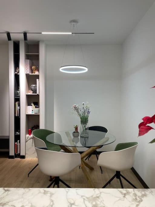 Angry Architects Apartment01 Tiranë Eksteriør bilde