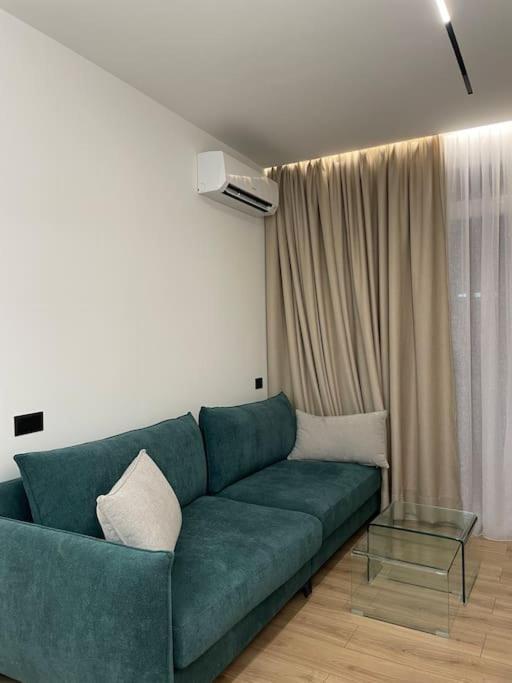Angry Architects Apartment01 Tiranë Eksteriør bilde